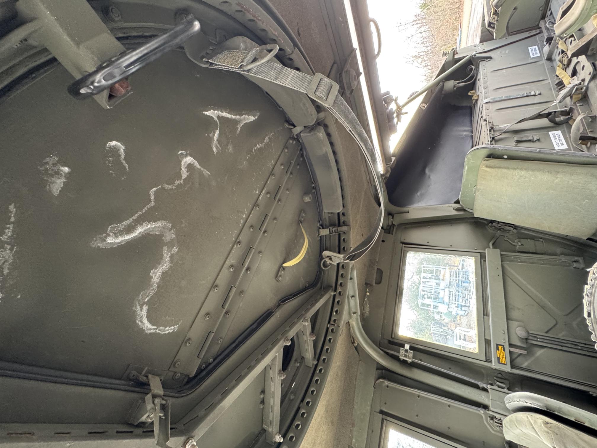 1984 AM GENERAL M998 - Image 22